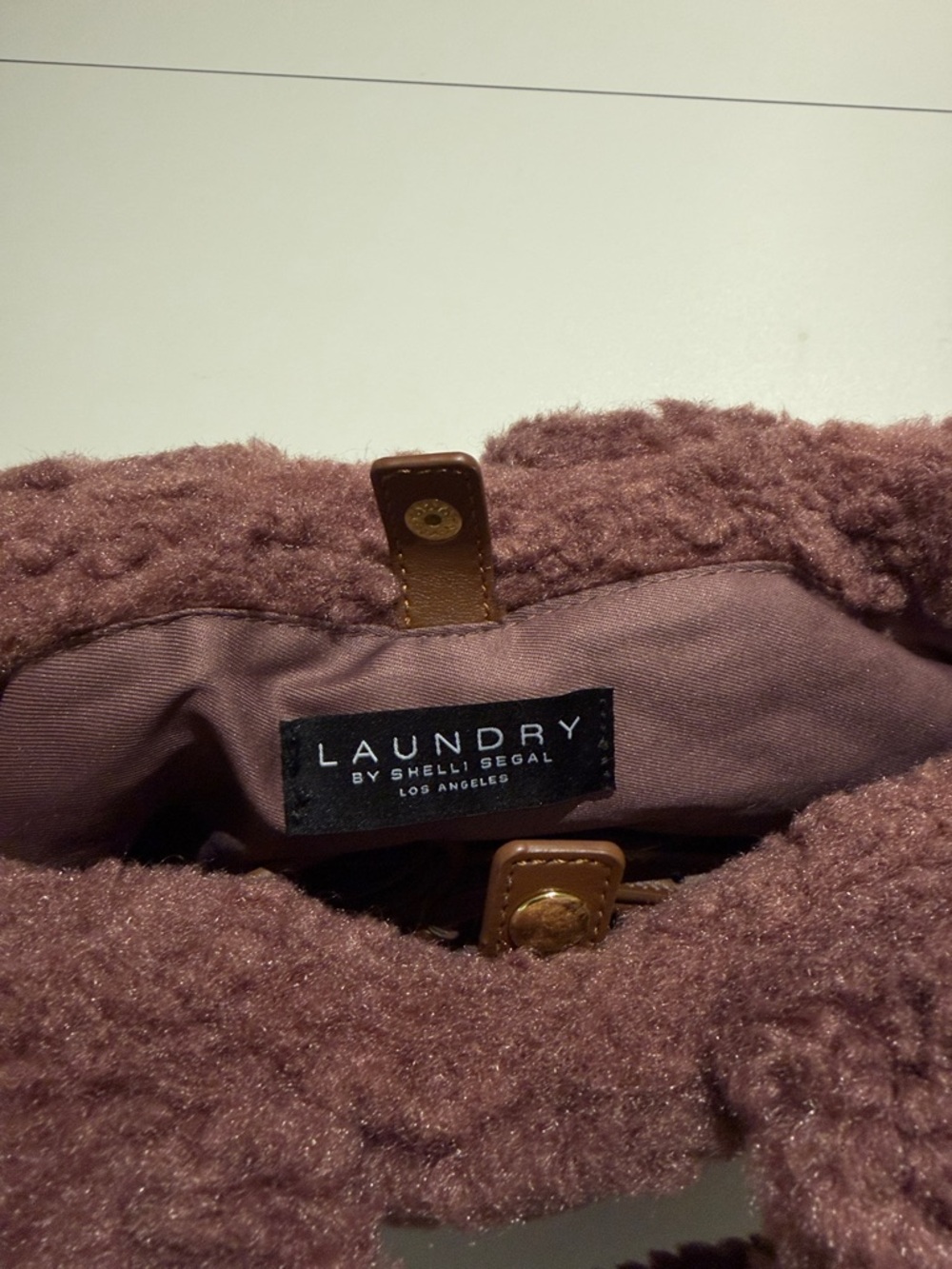 Anthropologie Plush Faux-Shearling Tote Bag in Chocolate Brown - Picture 2 of 4